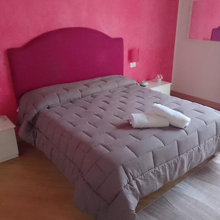 Plumeria - Vacanze In Centro A Palermo Zona Politeama Esterno foto